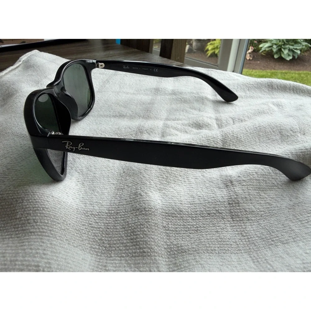 Ray-Ban Andy RB4202 6069/71 Matte Black Green G-15 Sunglasses 55mm Italy